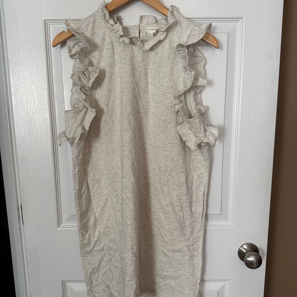 Dress - Picture 1 of 1